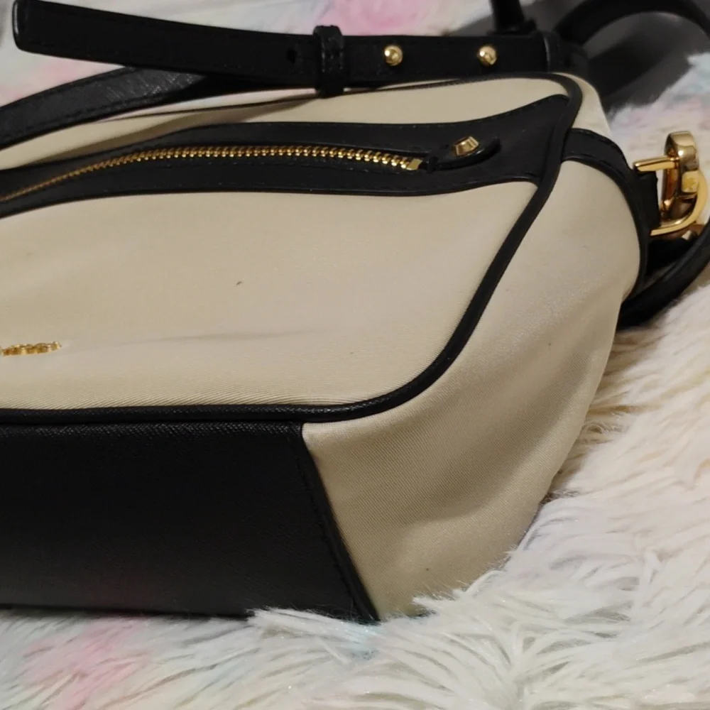 SALE! Authentic Michael Kors Jet Set Crossbody Bag